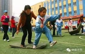 WNBA：李月汝首秀10+8，芝加哥天空胜